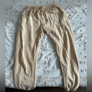 Beige cropped sweatpants